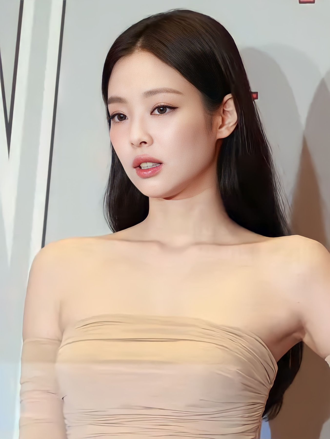 Porträt von Jennie Kim bei einem Termin im November 2023